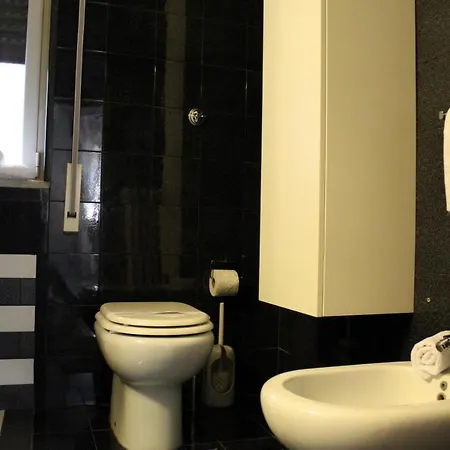 Vomero Parthenope דירה *